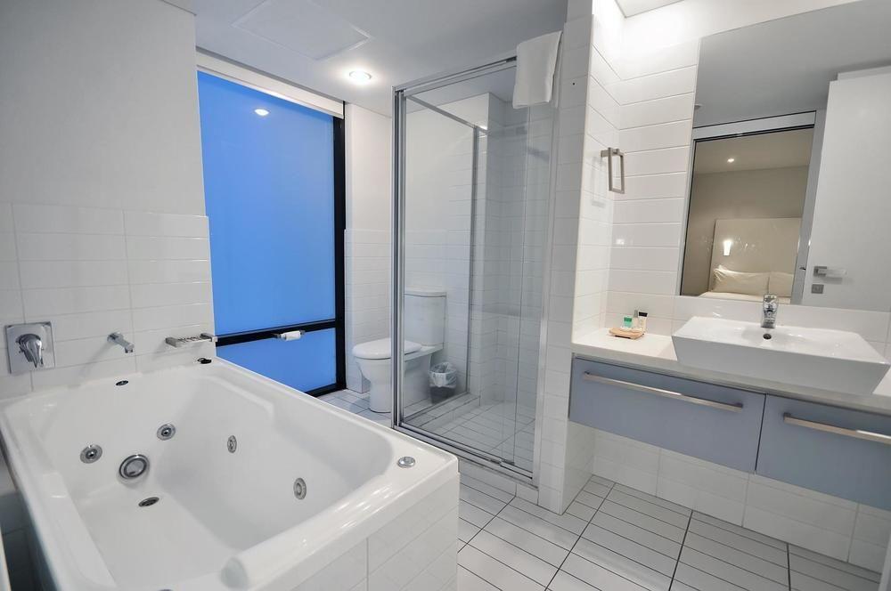 La Loft Apartments Parkside Аделейд Екстериор снимка