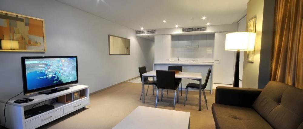La Loft Apartments Parkside Аделейд Екстериор снимка