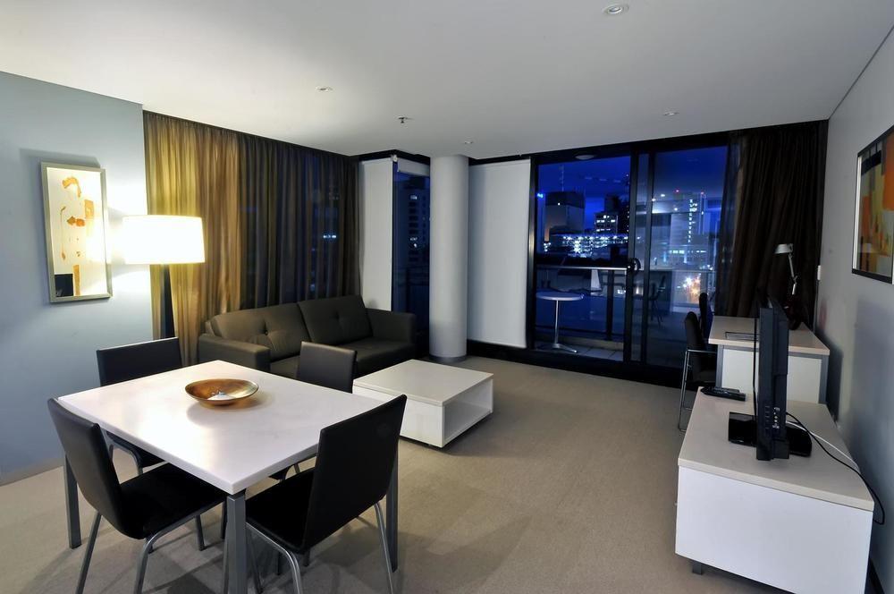 La Loft Apartments Parkside Аделейд Екстериор снимка