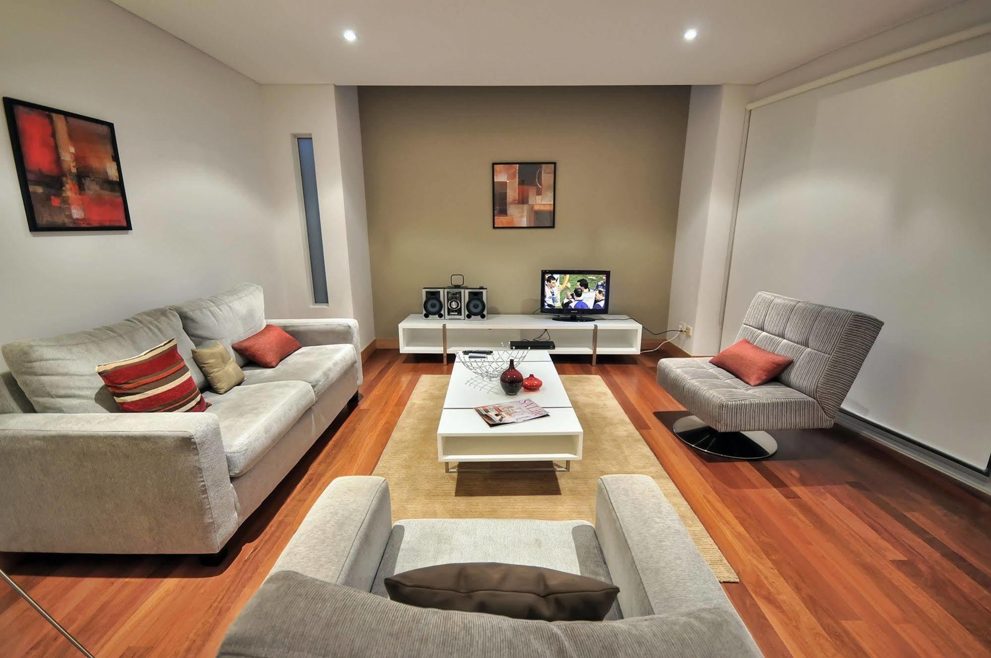 La Loft Apartments Parkside Аделейд Екстериор снимка