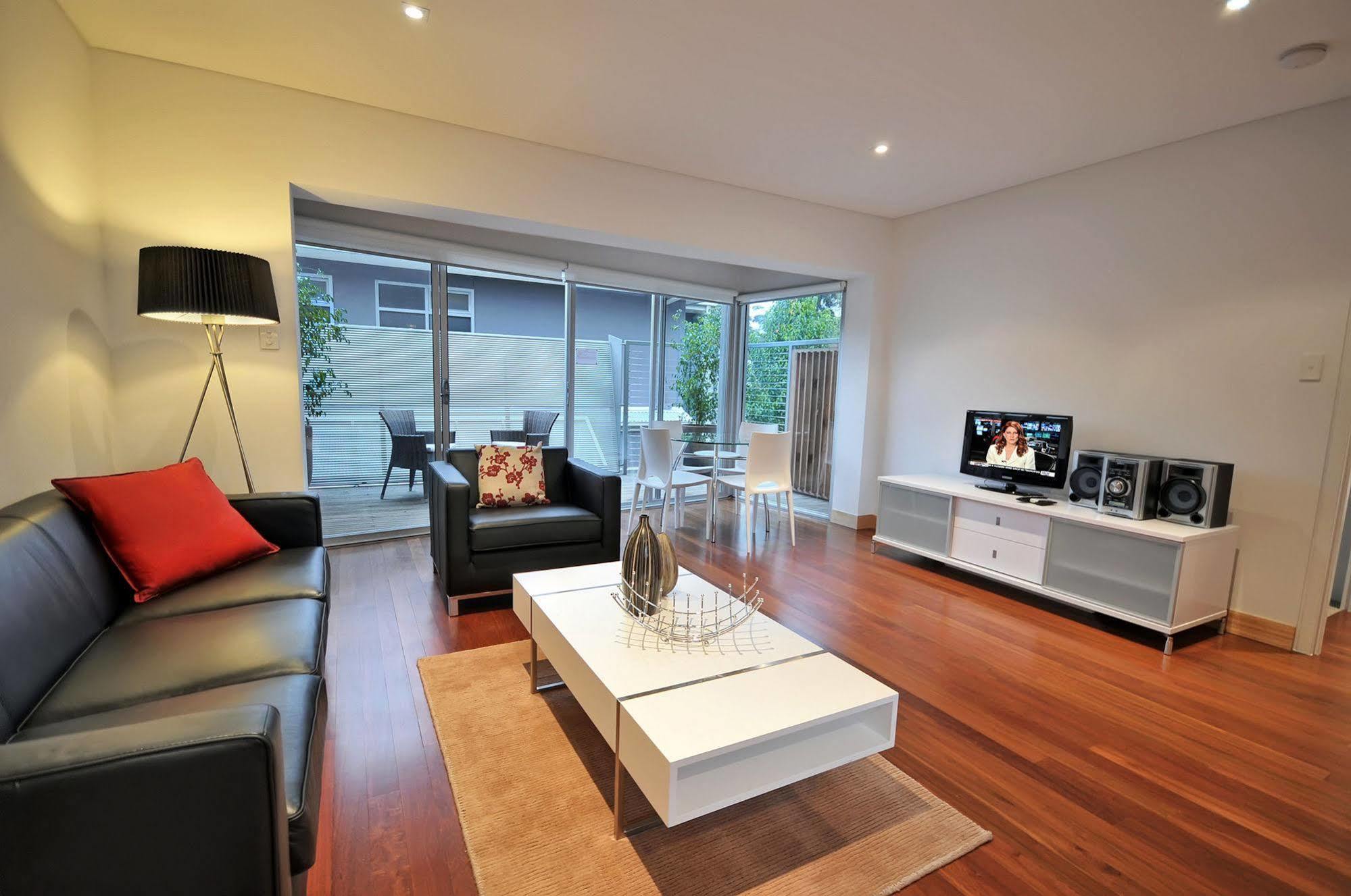 La Loft Apartments Parkside Аделейд Екстериор снимка
